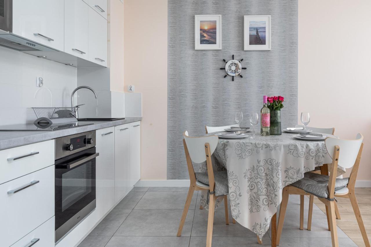 Blizej Morza II Apartament Z Garazem By Renters Lejlighed Kołobrzeg Eksteriør billede