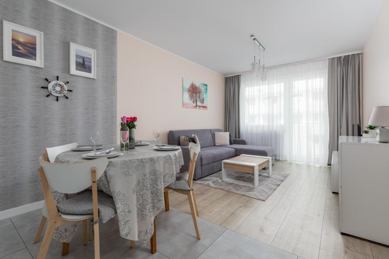 Blizej Morza II Apartament Z Garazem By Renters Lejlighed Kołobrzeg Eksteriør billede